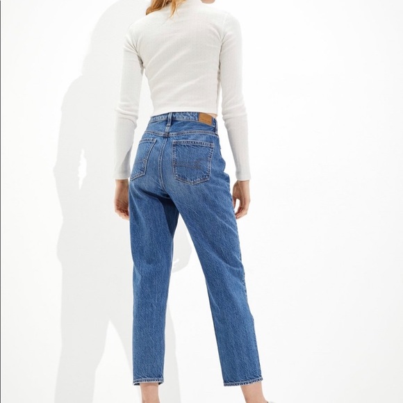 American Eagle Mom Jean High Rise - Picture 2 of 6